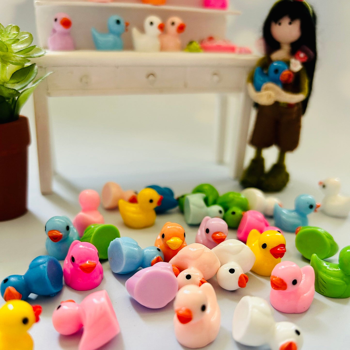 DJIWJDCDA 🦆Tiny Ducks | Challenge Hiding 100 Ducks
