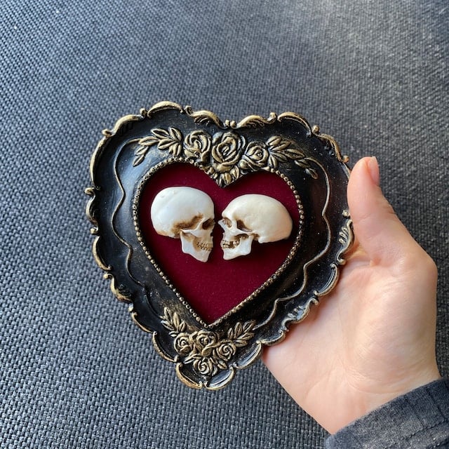 💗Valentine's Day Sale 49% OFF True love is forever - framed miniature realistic human skulls - Til death do us part
