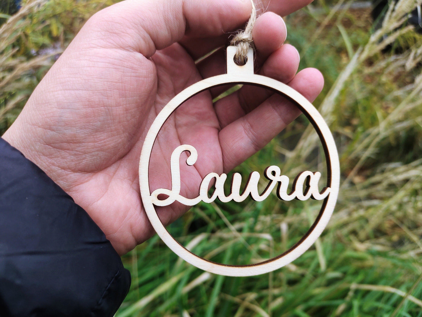 DJIWJDCDA 🎄Personalized Christmas Ornaments - perfect for every friend and family member