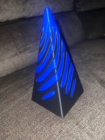 🔥Last Dat 49% OFF | Impossible Pyramid Passthrough Sculpture