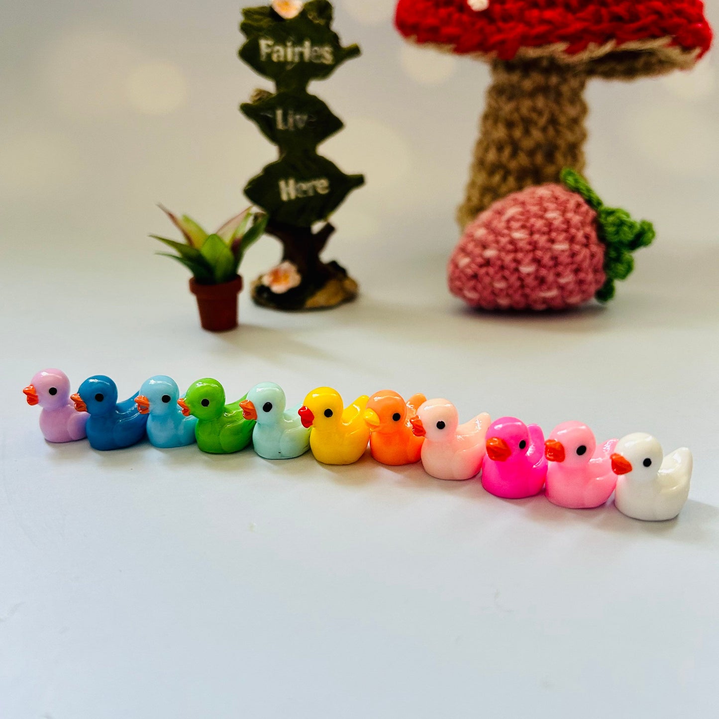 DJIWJDCDA 🦆Tiny Ducks | Challenge Hiding 100 Ducks