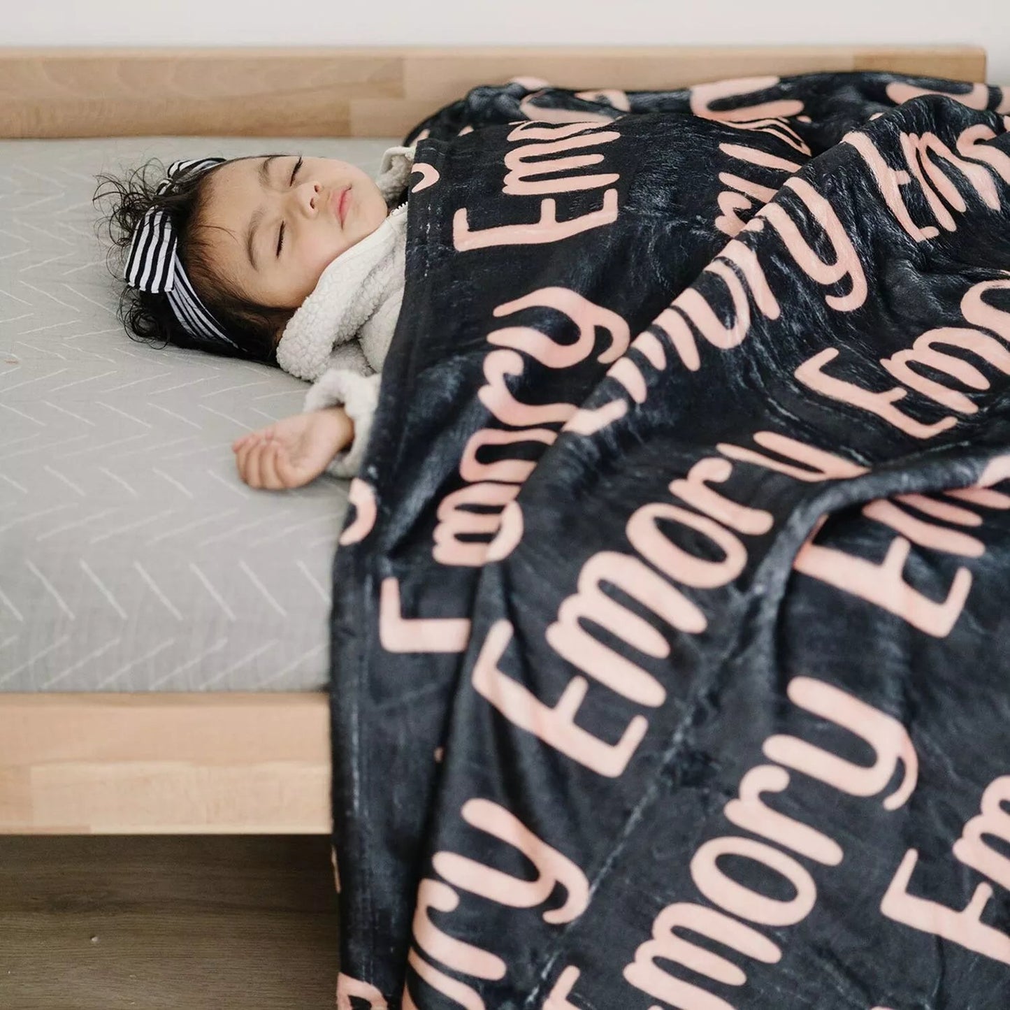 🎁LAST 1000 PIECES🎁High Quality Personalized Super Soft Name Family Blanket